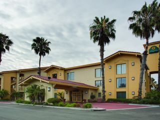 Фото отеля La Quinta Inn by Wyndham Ventura