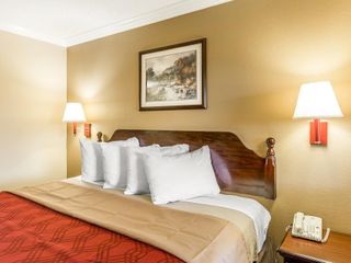 Hotel pic Econo Lodge Byron - Warner Robins