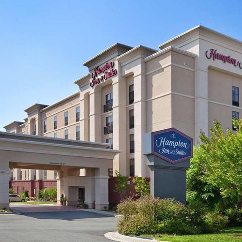 Photo of Hampton Inn & Suites Burlington