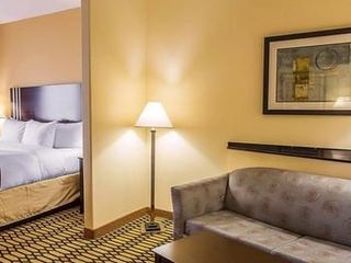 Hotel pic Comfort Suites Simpsonville