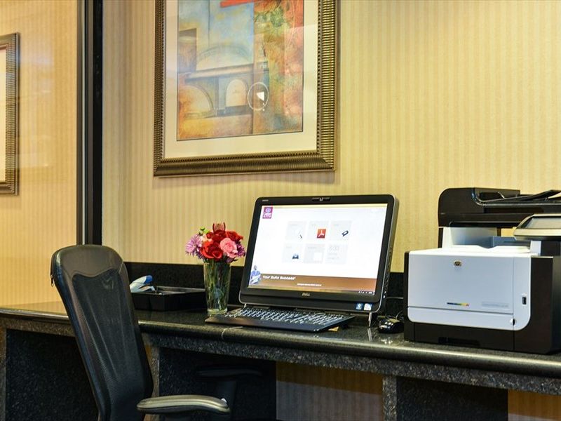 Hotel Photo 6