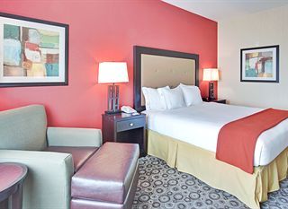 Фото отеля Holiday Inn Express Hotel & Suites Banning, an IHG Hotel
