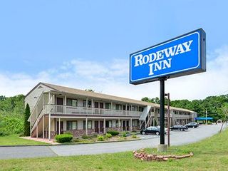 Hotel pic Rodeway Inn Groton