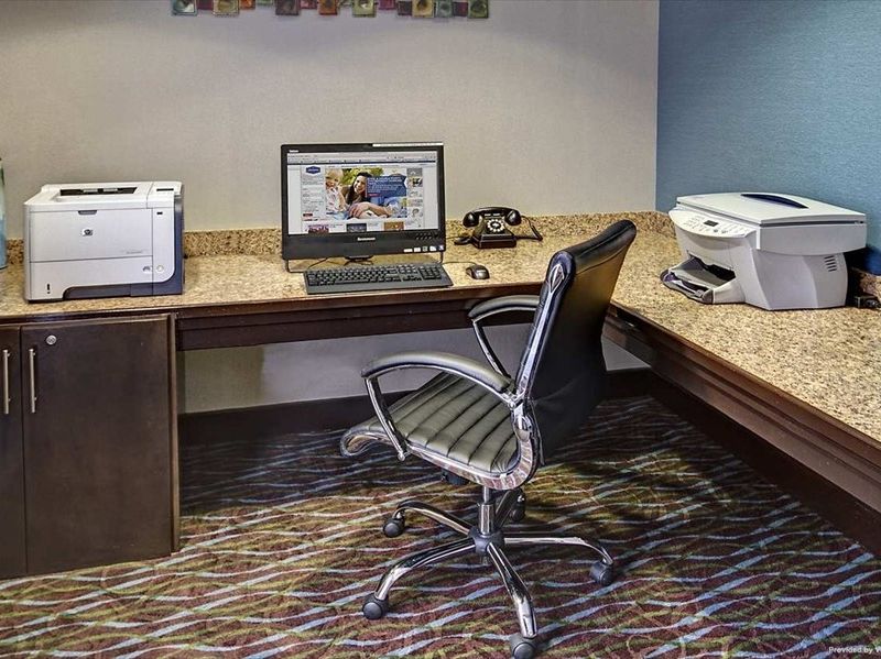 Hotel Photo 5