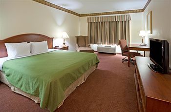 Country Inn & Suites by Radisson, Coralville, IA