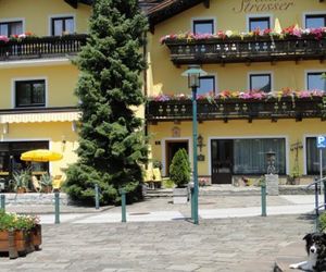 Haus Strasser Zell am See Austria