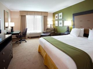 Фото отеля Holiday Inn Express Hotel & Suites Jacksonville - Mayport / Beach, an 