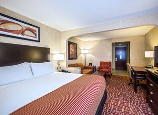 Фото отеля Holiday Inn Express Hotel And Suites Corinth