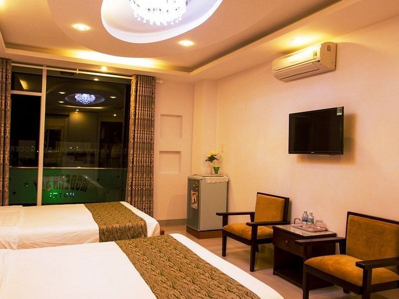 Hotel Photo 1