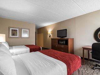 Hotel pic Clarion Inn & Suites - University Area