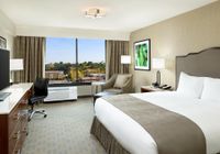 Отзывы DoubleTree by Hilton Hotel Los Angeles — Westside, 3 звезды