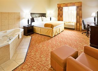 Фото отеля Comfort Inn & Suites Denison Lake - Texoma