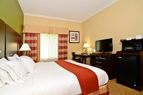 Photo of Holiday Inn Express & Suites Bonifay, an IHG Hotel