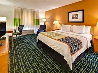 Фото отеля Fairfield Inn & Suites Reno Sparks