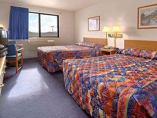 Hotel pic Super 8 by Wyndham Sparks/Reno Area