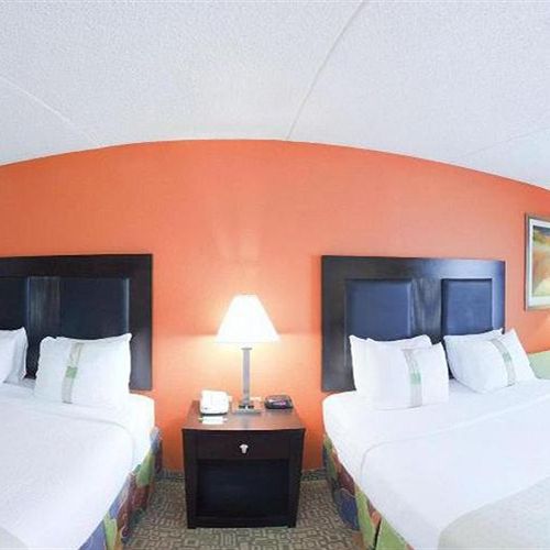 Photo of Holiday Inn Express Dumfries-Quantico, an IHG Hotel