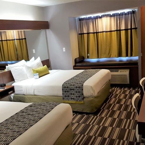 Photo of Microtel Inn & Suites by Wyndham Bellevue