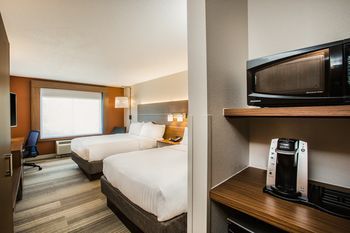 Photo of Holiday Inn Express Hotel & Suites Bellevue-Omaha Area, an IHG Hotel