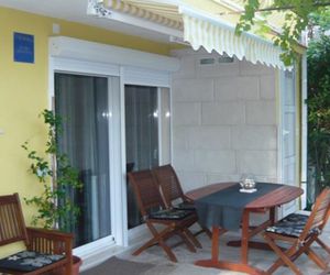 Apartment Toya Slatine Croatia