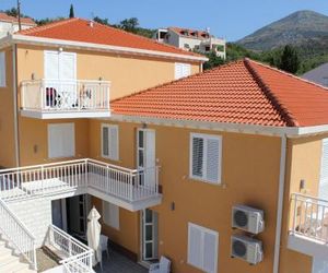 Apartments Villa Eva Slano Croatia