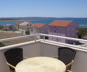 Apartments Pečnik Nova Poljana Croatia