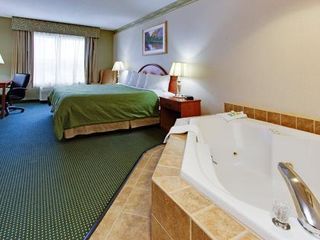 Фото отеля Country Inn & Suites by Radisson, Brockton (Boston), MA