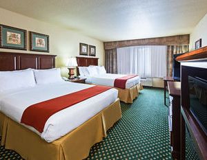 Holiday Inn Express Hotel & Suites Tulsa South Broken Arrow Highway 51 Broken Arrow United States