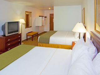 Фото отеля Holiday Inn Express Hotel & Suites Elkins