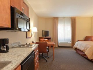 Hotel pic Candlewood Suites Enterprise, an IHG Hotel