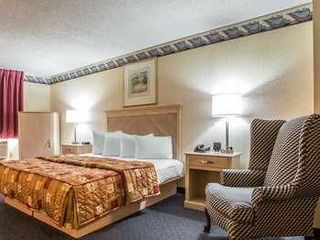 Фото отеля Rodeway Inn & Suites