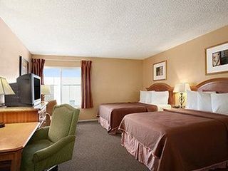 Hotel pic Howard Johnson by Wyndham Buena Park