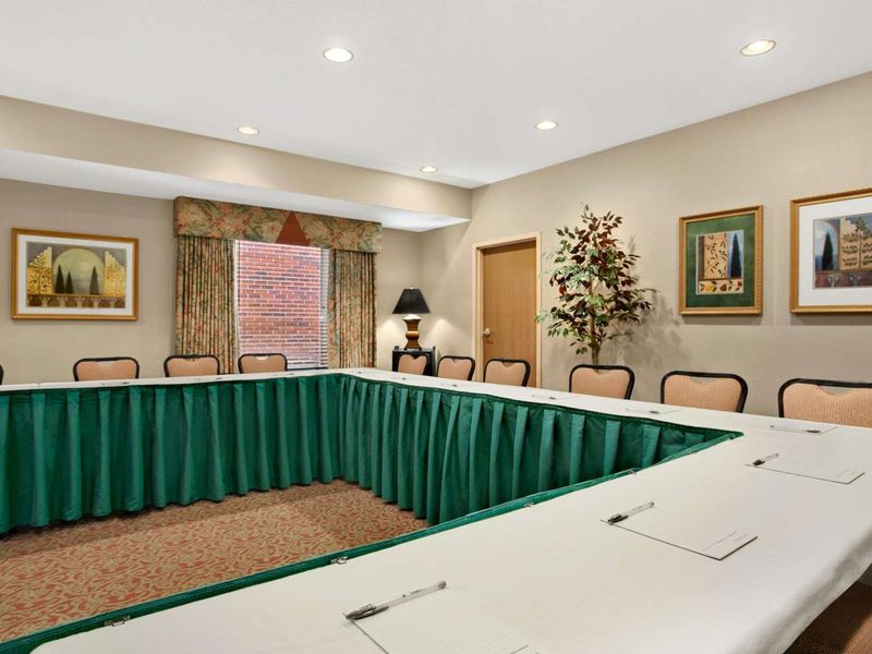 Hotel Photo 16