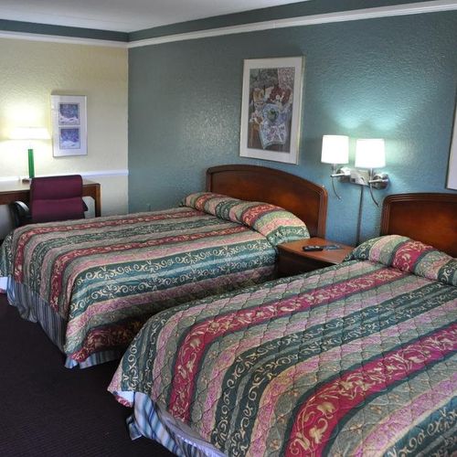 Photo of Stone Mountain Inn & Suites