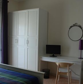 NearBy Hotel