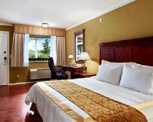 Photo of Quality Inn & Suites Fife Seattle