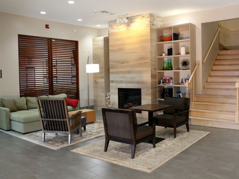 Hotel Photo 8