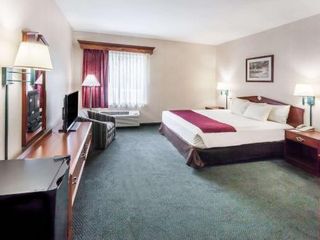 Hotel pic Baymont by Wyndham New Buffalo