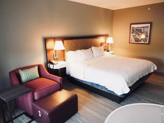 Фото отеля Hampton Inn & Suites Binghamton/Vestal