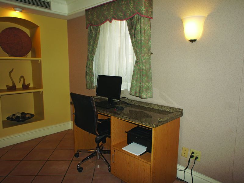Hotel Photo 11