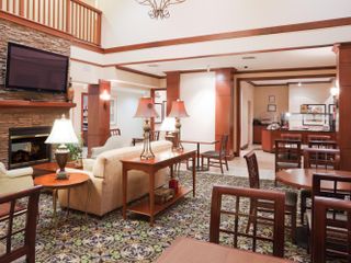 Фото отеля Staybridge Suites Gulf Shores, an IHG Hotel