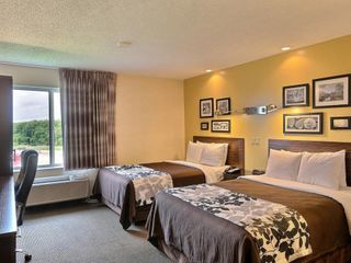 Фото отеля Sleep Inn & Suites Green Bay South