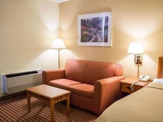 Hotel pic Econo Lodge Wickliffe - Cleveland East