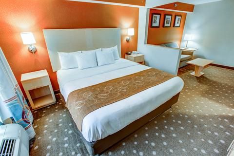 Comfort Suites Coraopolis