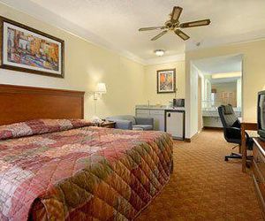 Days Inn & Suites by Wyndham Webster NASA-ClearLake-Houston Webster United States
