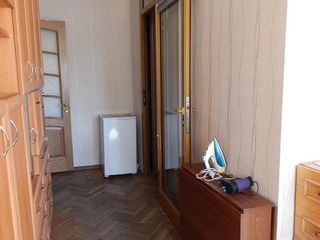 На Адмирала Лазарева