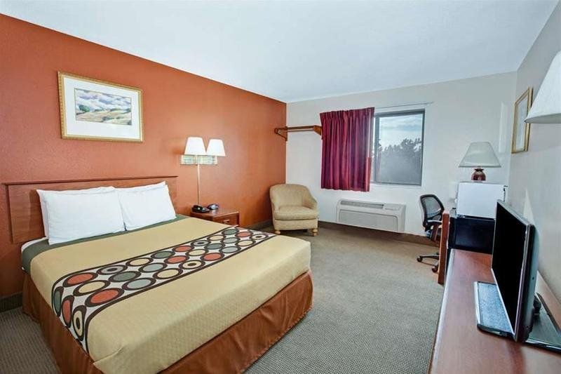 Hotel Photo 12
