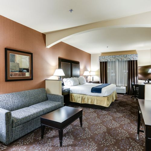 Photo of Holiday Inn Express Hotel & Suites Huntsville, an IHG Hotel