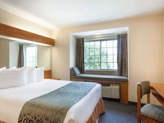 Фото отеля Microtel Inn & Suites by Wyndham of Houma