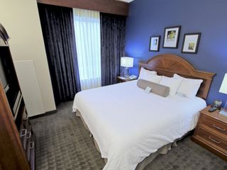 Фото отеля Hilton Garden Inn Westbury