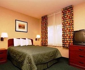 Rodeway Inn & Suites Hayward United States